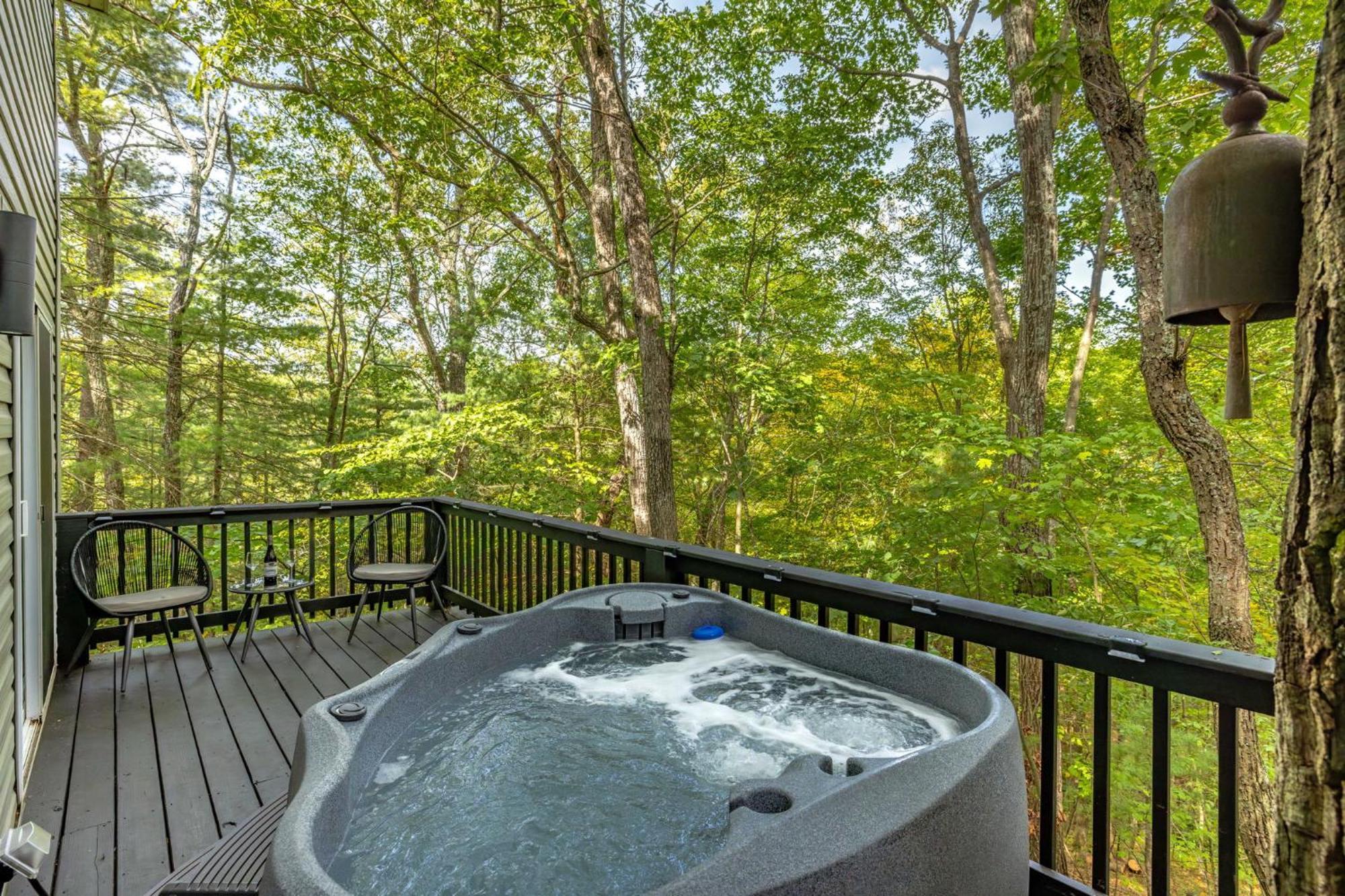The Eagle'S Nest Villa Berkeley Springs Bagian luar foto